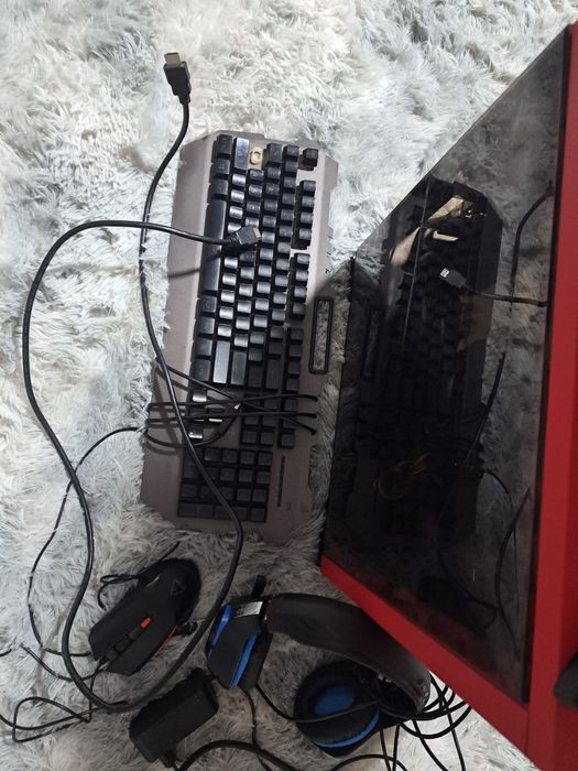 Компьютер средний игровой