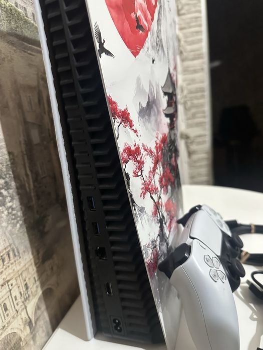 PlayStation 5 с дисководом
