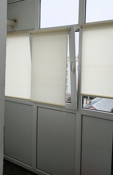 Cascada 54mp bucatarie mare 2 balcoane geam la baie