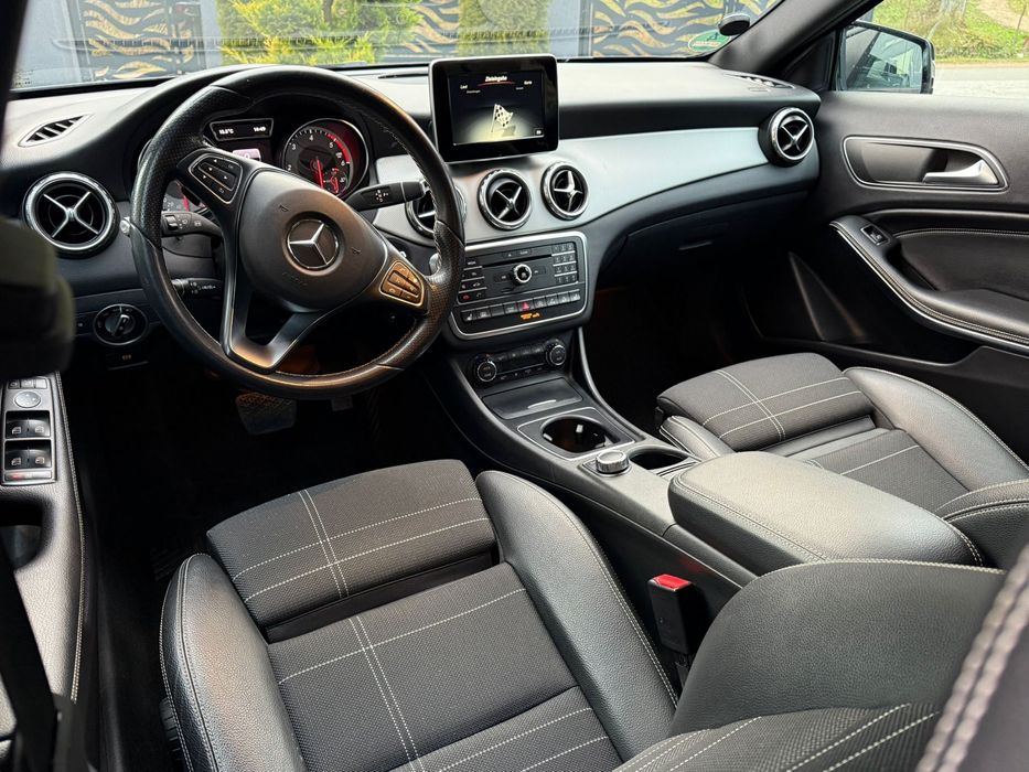 Mercedes GLA \ 4X4 \ Xenon \ Camera \ Navigatie \ Automat