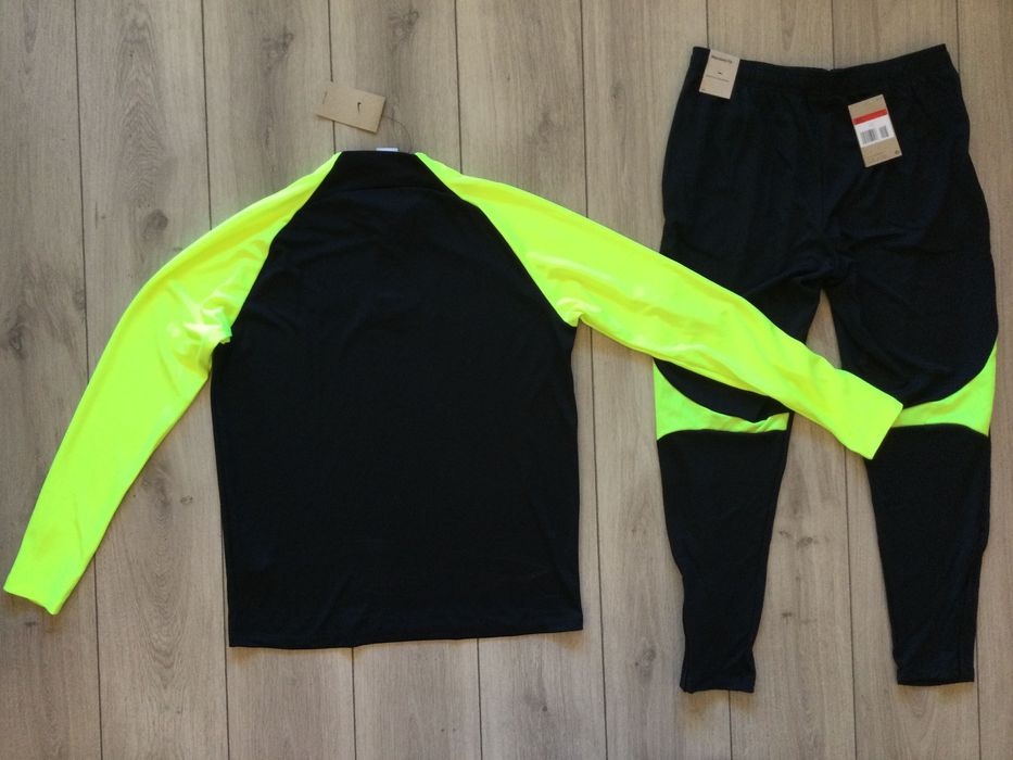 НОВ тренировъчен футболен анцуг екип ФК Лудогорец на NIKE размер L