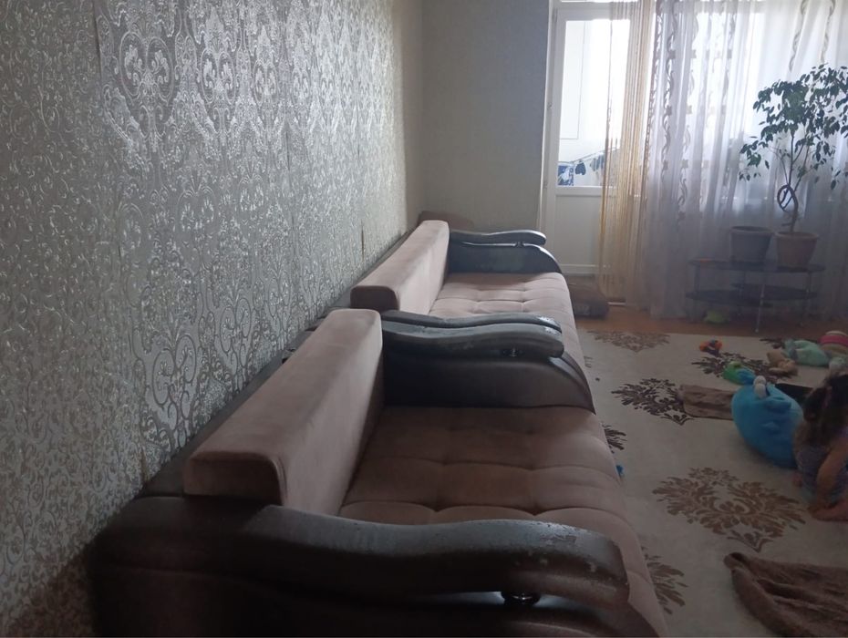 Продам бу диван , на пружине