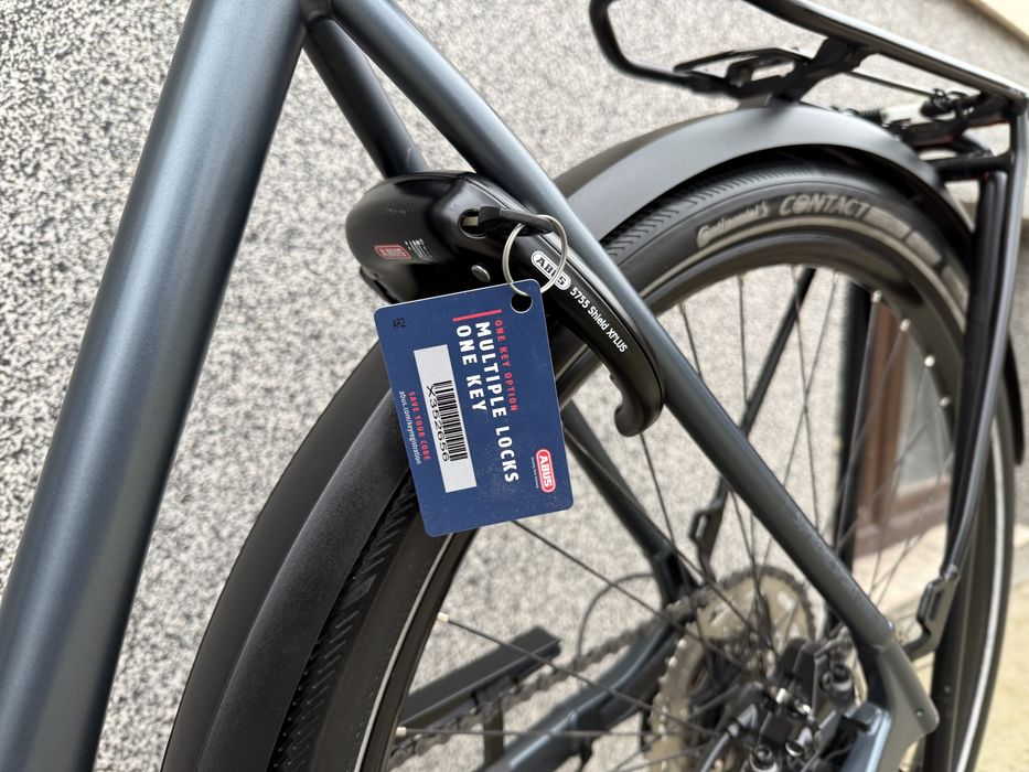 CUBE SUPREME 28” 625Wh Kiox 300 - електрически велосипед КАТО НОВ