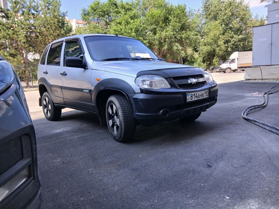 Продам Шевроле ниву.