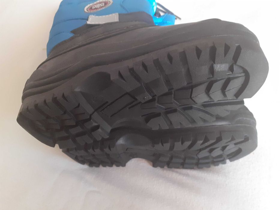 Cizme imblanite pentru copii, marime 31 (interior cca. 20cm), noi