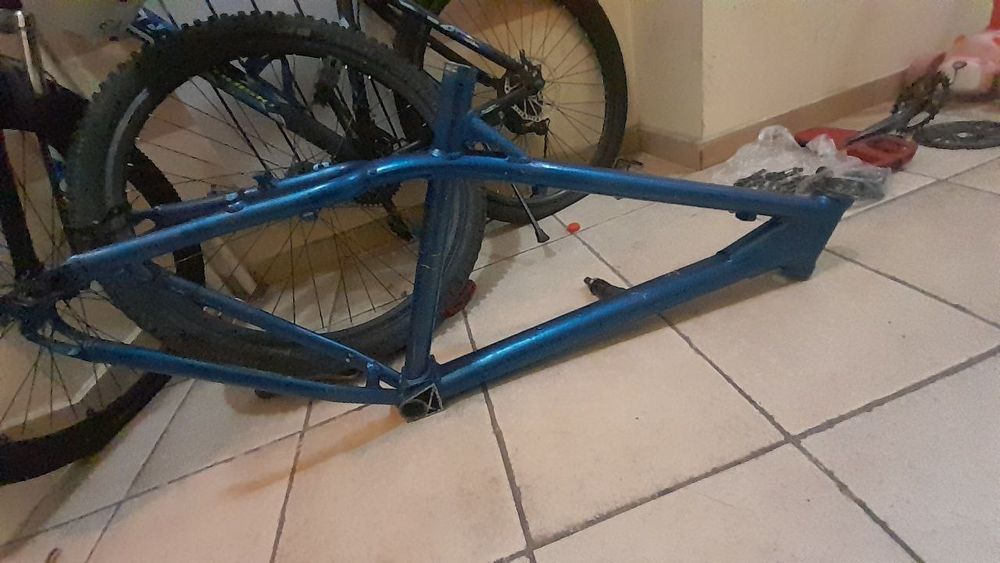 продам запчасти дерт