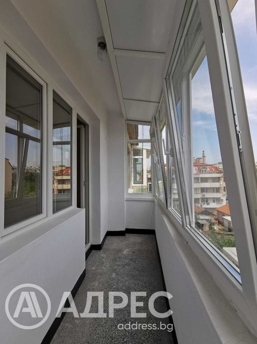 Дава се под наем Тристаен апартамент в Русе, Широк център - 70 кв.м за 280.5 € - Снимка #8