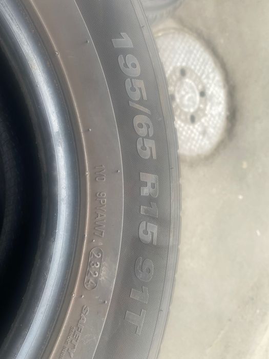 Vând anvelope iarnă Kumho