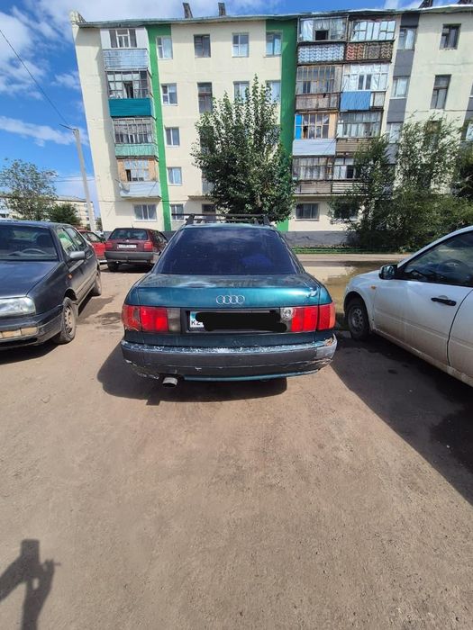 Продаётся машина Ауди Б4