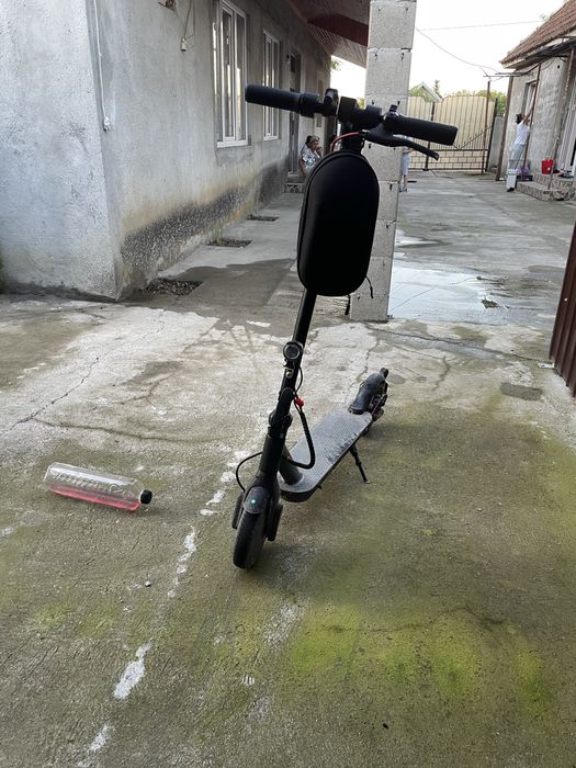Trotinetă electrică