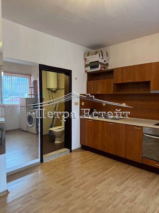 Просторно студио в Варна Бриз под наем за нощувки