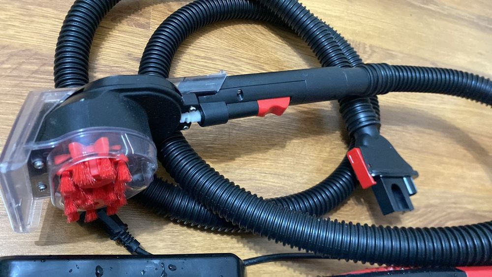 Продам моющие пылесос редмант