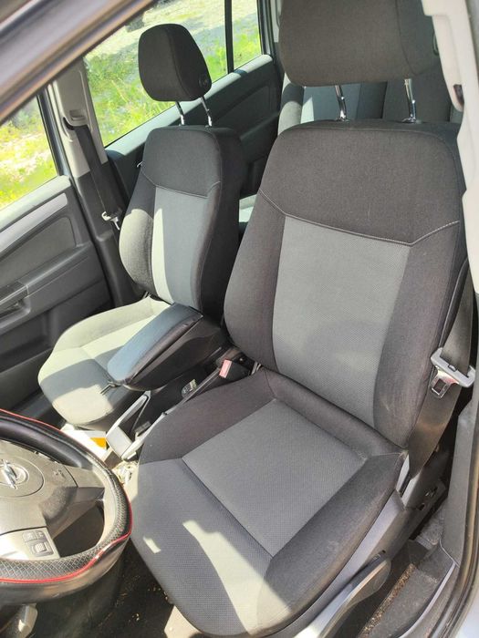 Opel Zafira B на части / опел зафира 1.9 101кс