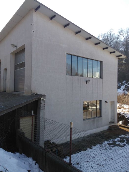 Дава се под наем Промишлена сграда в Троян - 90 кв.м за 280.5 € - Снимка #15