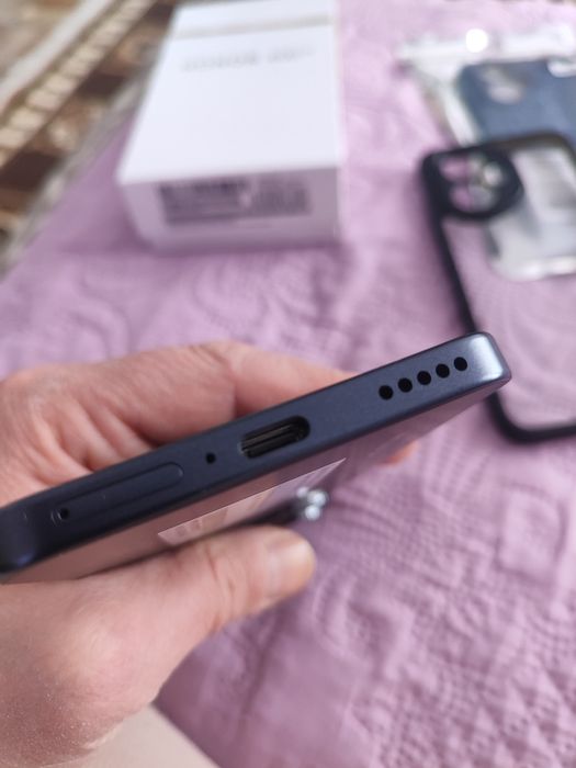 Honor 400 нов в използване