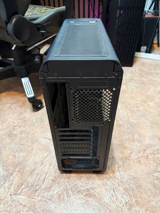 Корпус Aerocool, кастомизированный.