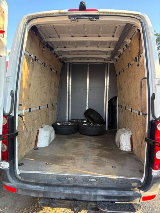VOLKSWAGEN Crafter 2013 — imagine 3