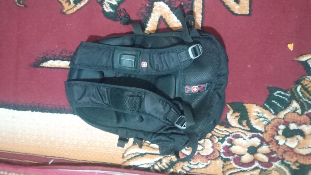 Xolati a'lo 6oy ishlatilgan baquvat chidamli