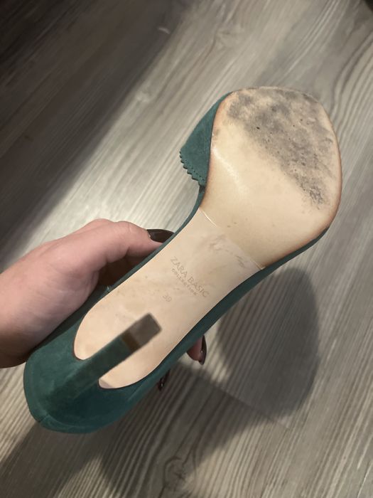 Zara обувки с ток 39 номер