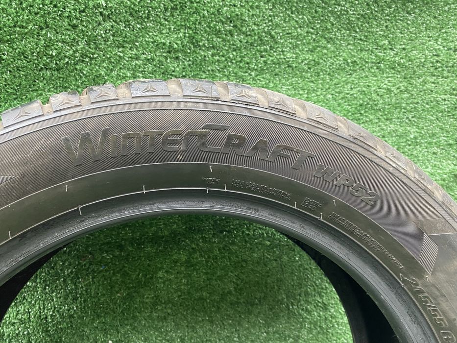 Set 2 anvelope iarna Kumho WinterCraft wp52 215 55 R17 98V 7,4mm 3424
