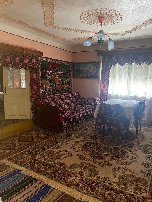 Casă de vânzare...