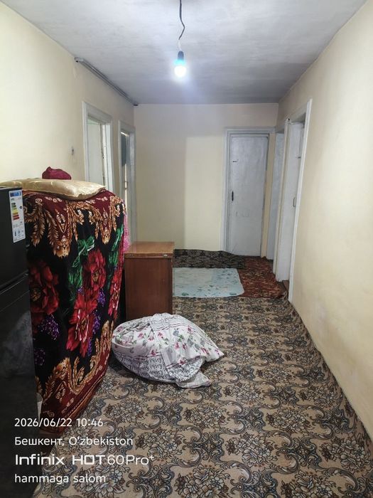 3 honali 2 etaj domladan suv gaz svet bor keliwilgan narxda sotiladi