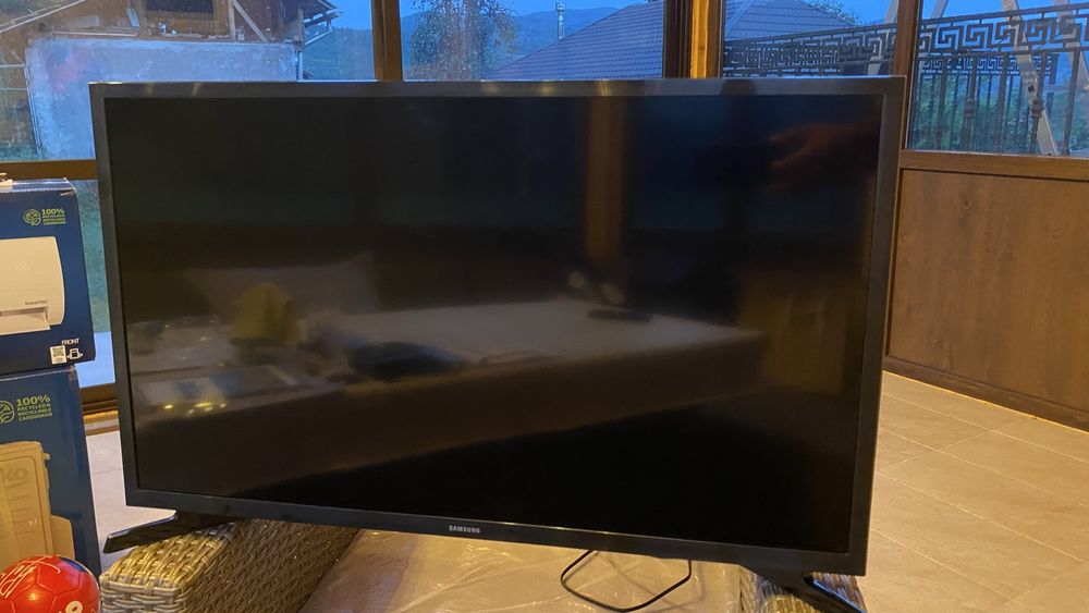 Tv Samsung UE32T4302AE