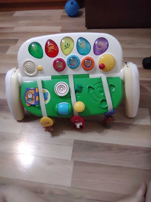 Centru activitati bebe sunete lumini