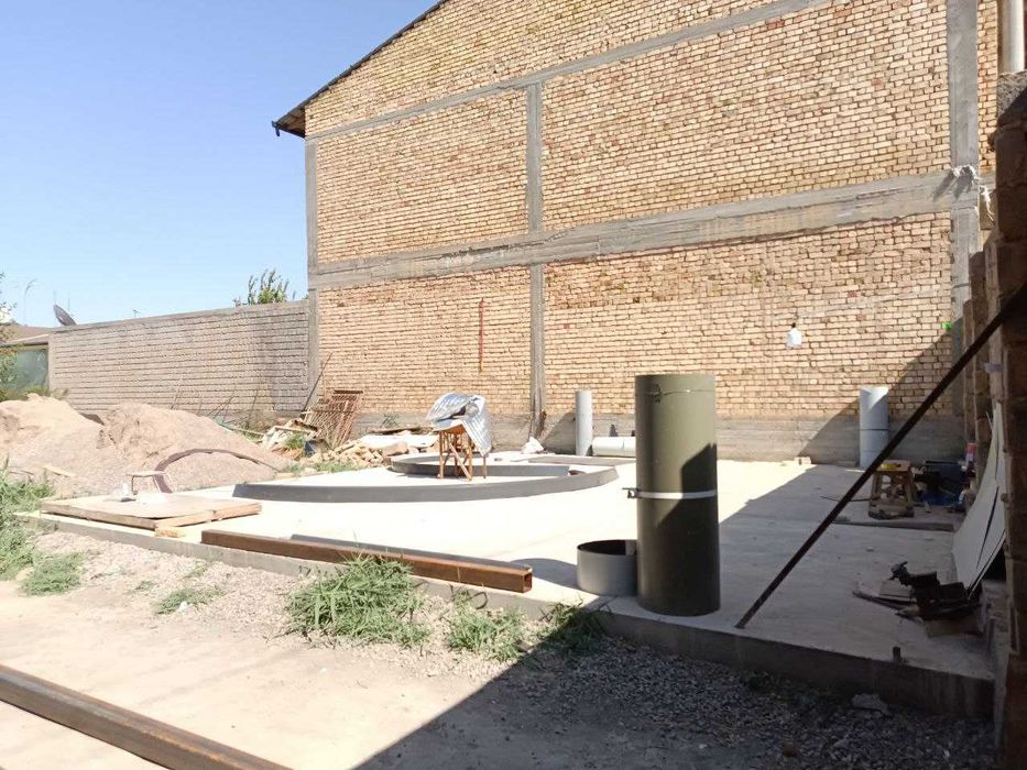 Охунбобоевда 4 сотихли курук ер майдони сотилади