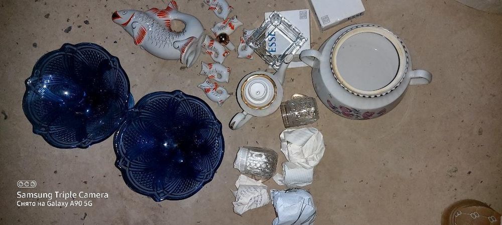 Idishlar sotiladi toza hurustal