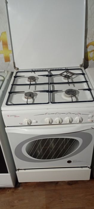 Продам газ плиту Гефес