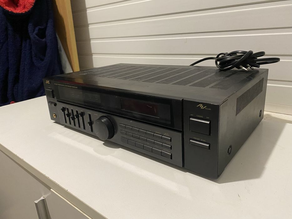 Amplituner JVC RX 302 bk  defect