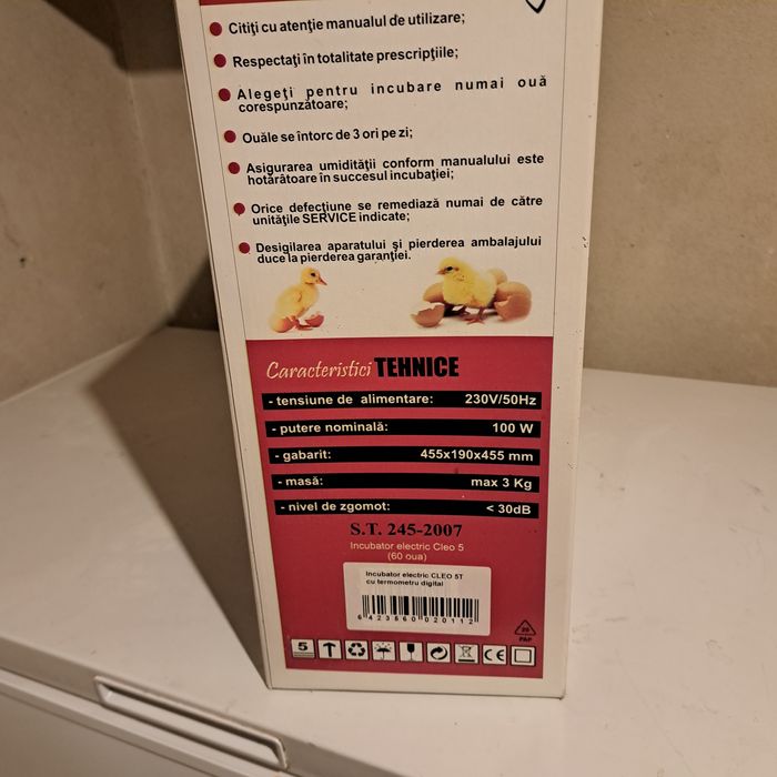 Vand incubator de oua