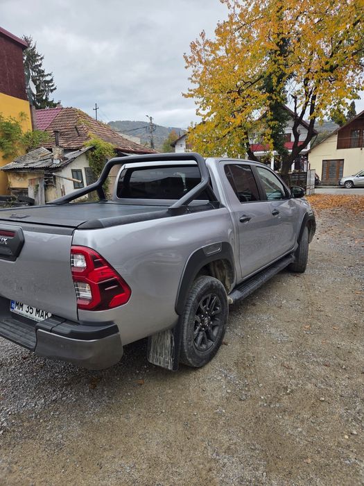 TOYOTA Hilux 2020 — imagine 2