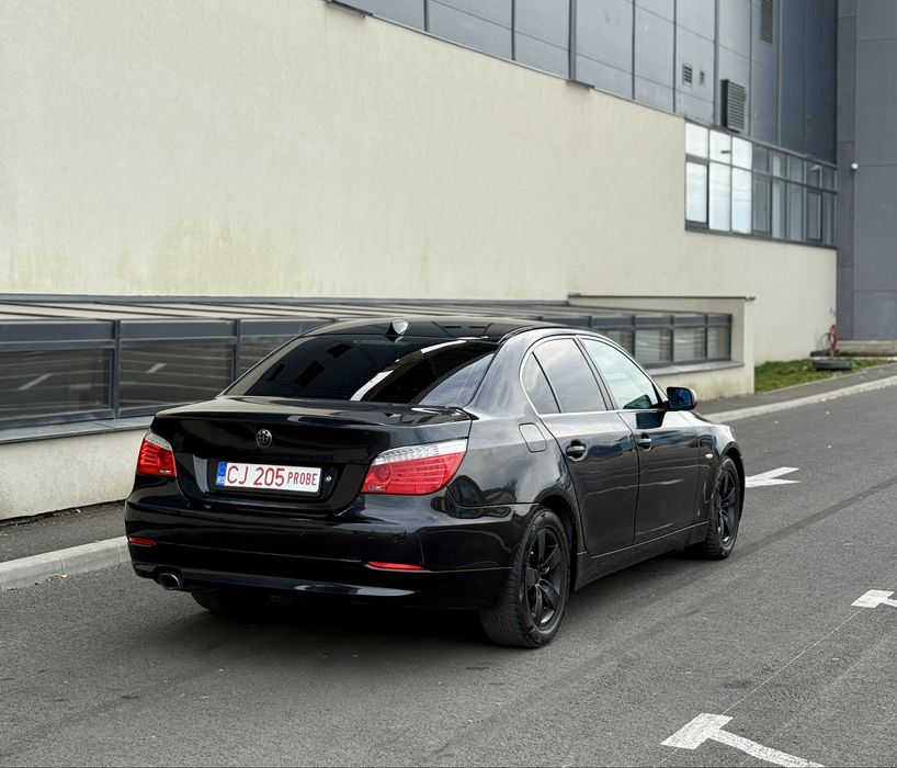 BMW 5 Series 2010 — imagine 4
