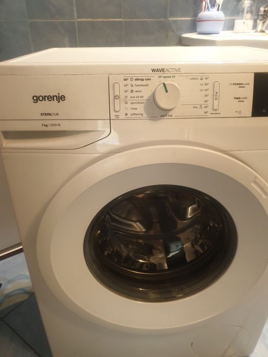 Mașină de 6 rufe