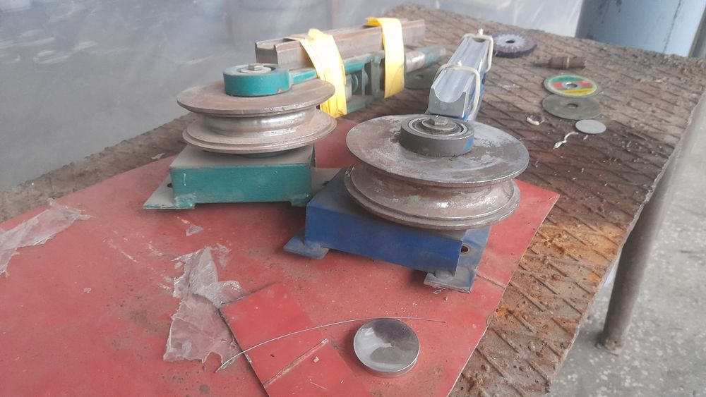 Трубагиб сотилади