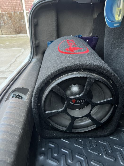 Активный сабвуфер 450 номинал 12 дюм