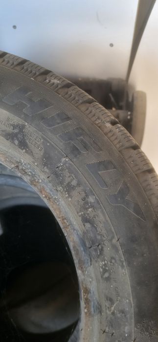 Автошины зимние отличные