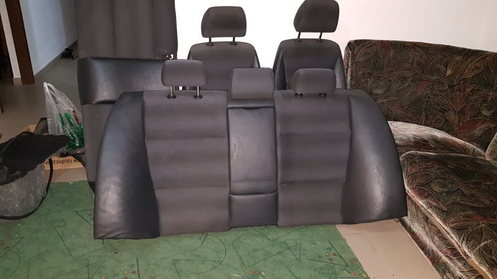 Scaune banchete Centuri capsa siguranta BMW E90 E60 Oglinda usa Bara spate BMW E90 E60