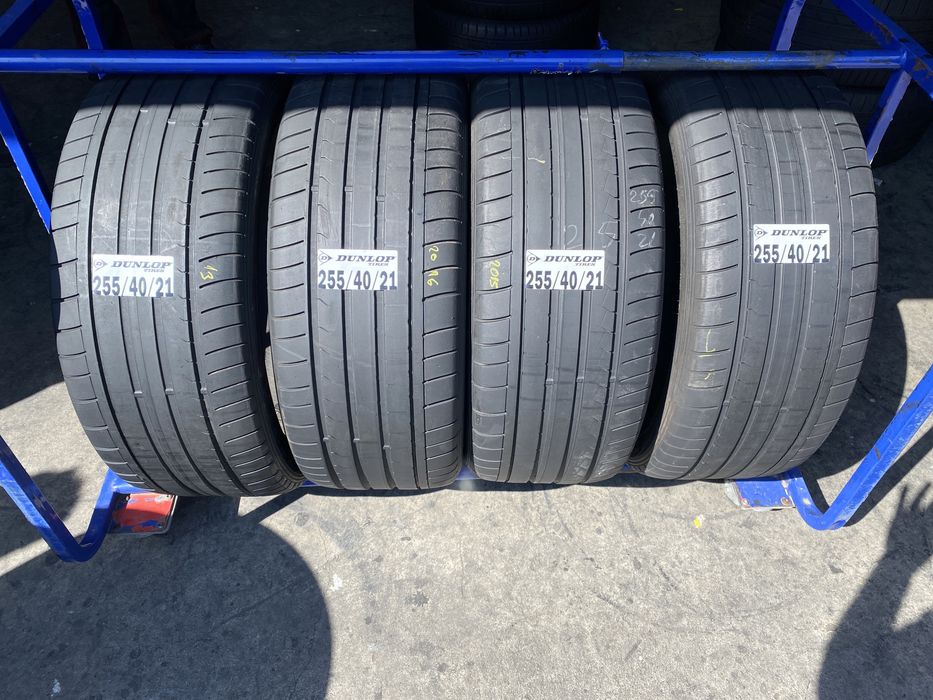 255/40/21 Dunlop Vara