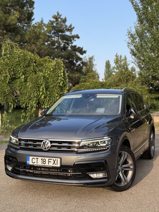 VW Tiguan R-line 2.0 4x4 -190cp / KM reali /VOPSEA ORIGINALA