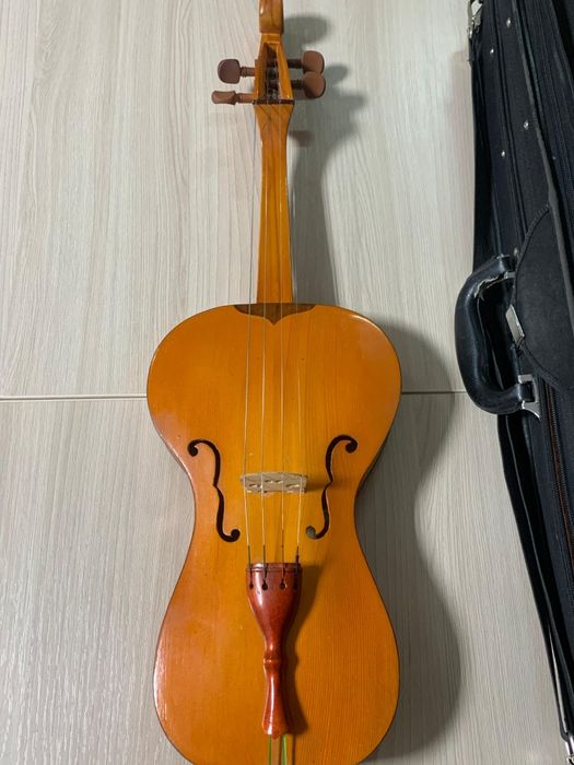 Прима қобыз сатылады       .