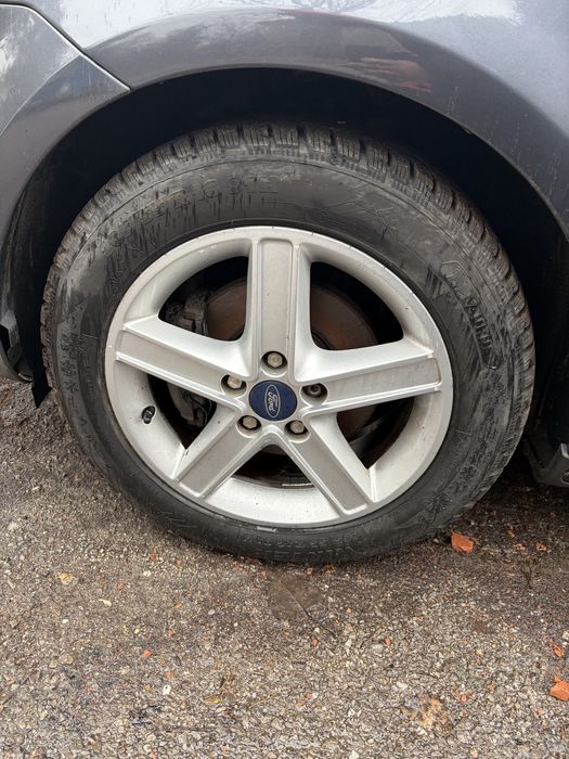 Дажти с гуми за форд r16 5.108