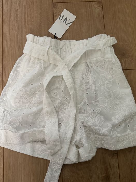 Сет, комплекти  на Zara