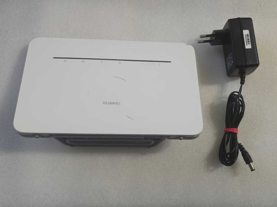 Modem / Router 4G LTE Huawei B535-232 WiFi Dual-Band Gigabit 300Mbps