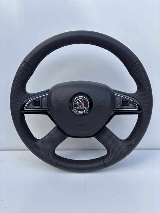 Volan Skoda  Octavia 3 RECONDITIONAT   din piele cu comenzi 2011-2015