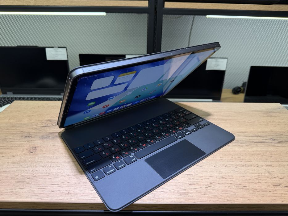 iPad Pro 12.9" 5 Generation, Wi-Fi+Cellular, 2 TB, АКБ93%, 2520/А10
