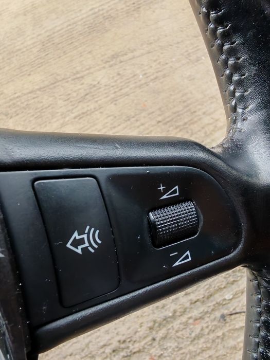 airbag audi аербег ауди + подарък четирилъчов волан