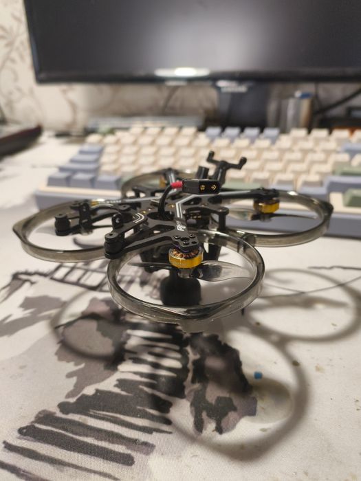 Fpv drone Flylens 85 2s pnp